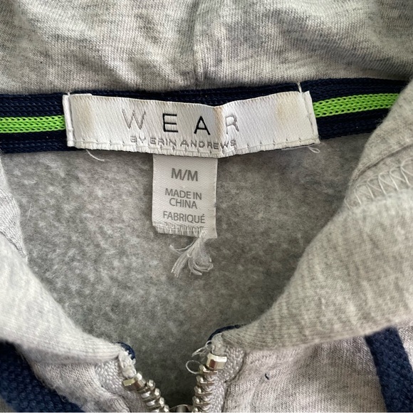 Seahawks Women’s Gray Zip Hoodie - Picture 3 of 6